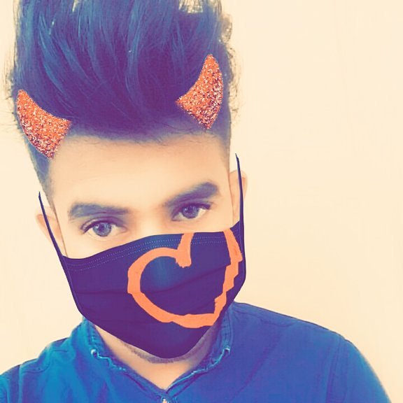 talha_Ryan2's tweet photo. #NewProfilePic https://t.co/YIJJ9PttfN