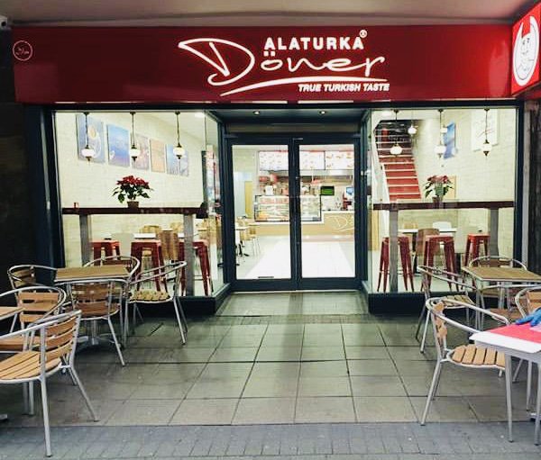 AlaturkaD's tweet photo. Checkout!!! We are newly opened Turkish fast food restaurant located in a Coventry city centre ( next to Coventry city library). #Coventry #Coventrycitycentre #Turkish #coventryculture2021 #Foodies #familymeal https://t.co/0WLzSqtSYF