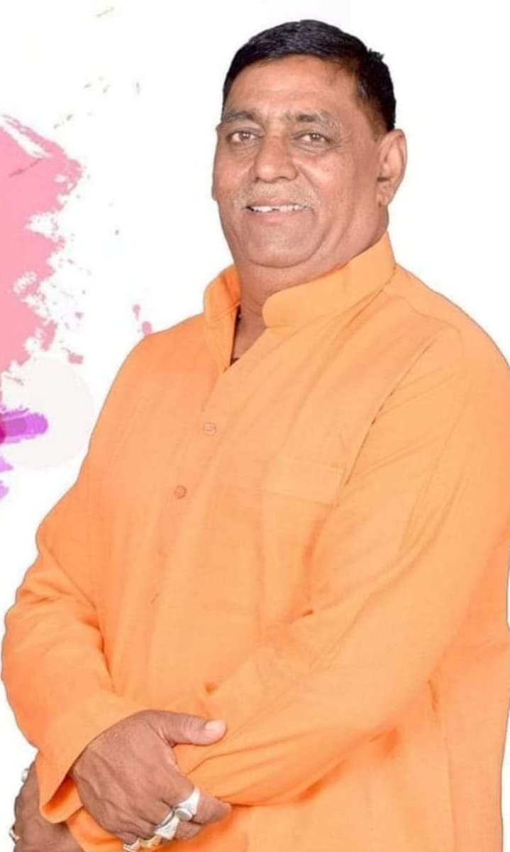 ypssisodiya's tweet photo. आमजन के सदैव बीच में रहने वाले हरफनमौला मंदसौर के प्रथम सेवक, प्रथम नागरिक श्री प्रहलाद बंघवार कि निर्दयीयों ने निर्दयतापूर्वक, निर्मम हत्या कर दी। मै स्तब्ध हूँ।श्री बंघवार के यूं चले जाने से न केवल भाजपा को क्षति पहुंची, बल्कि आमजन को क्षति पहुंची है। विनम्र श्रद्धांजलि।। https://t.co/KEkHvvmMGb