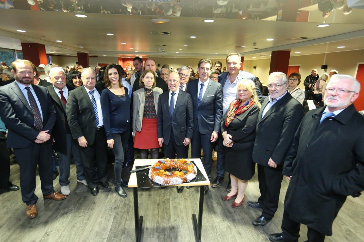 ca_ginesy's tweet image. Très heureux de partager un moment  convivial pour les vœux du #DUC aux côtés de Rémy CHANU, Président du DUC depuis 2003, @ECiotti, @w_siegel et F. TAHERI. Le DUC a su évoluer, s’adapter et se moderniser pour répondre au mieux aux attentes de ses membres et de leurs familles