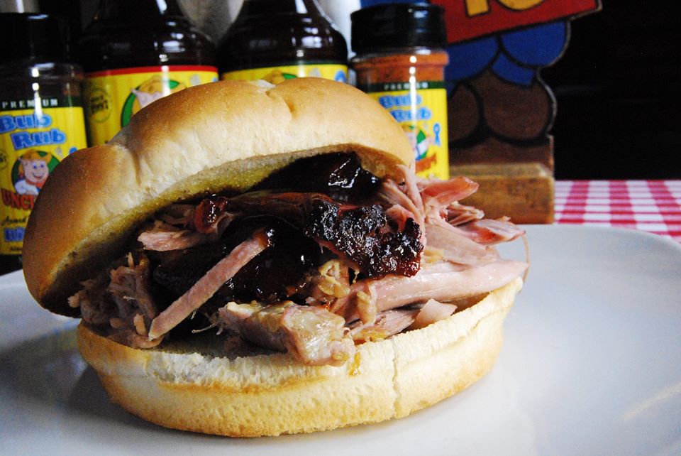 UncleBubsBBQ's tweet photo. Stopping in for lunch? Try our famous Pig Roast Sandwich! #bbq #bublove https://t.co/SPh7AxwhCq