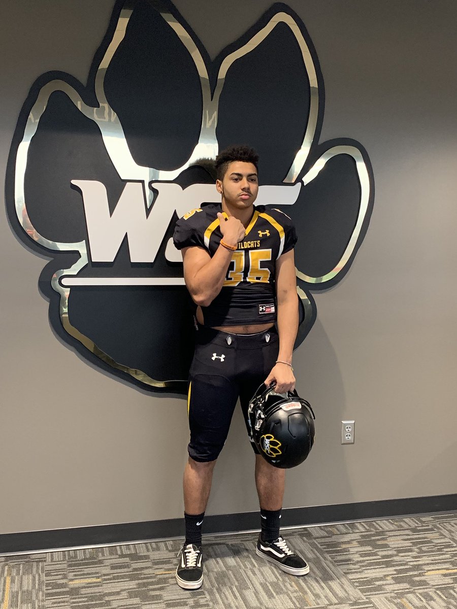 TreKearney's tweet photo. #committed @Coach_Dunford @BrianFrana @WayneStFootball @Waynewildcat @OEHawksFB https://t.co/lUKlF7yz6v