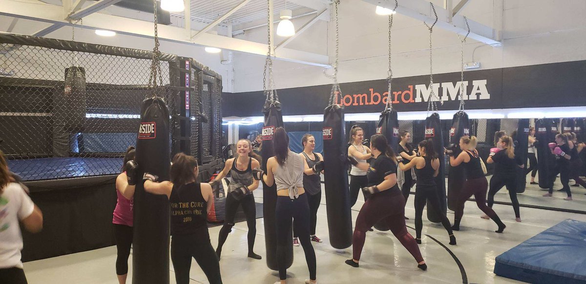 ReveDanceCoPSU's tweet photo. Huge thank you to LombardMMA for hosting a #THON2019 fundraiser so we can kick box cancer out of here 💠 

Use the link below to join us in the fight against childhood cancer. We dance in 29!
https://t.co/JeNDW7vSb1 https://t.co/lqSG1nG55h