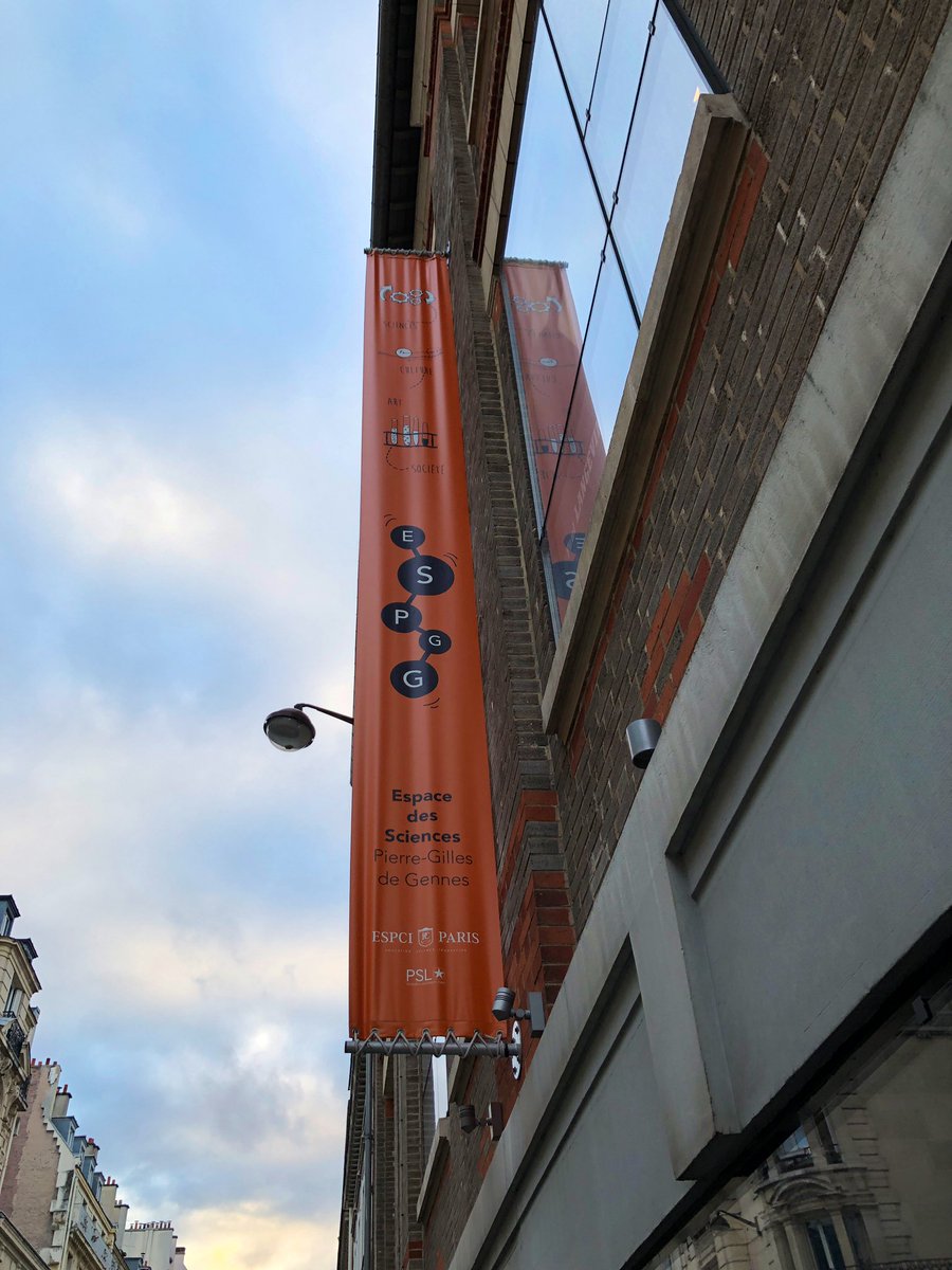 Christophe_Rodo's tweet photo. Arrivé à l’@ESPGG, la soirée #cafedata ne vas pas tarder à commencer 🤓 https://t.co/53gvQYzRnu