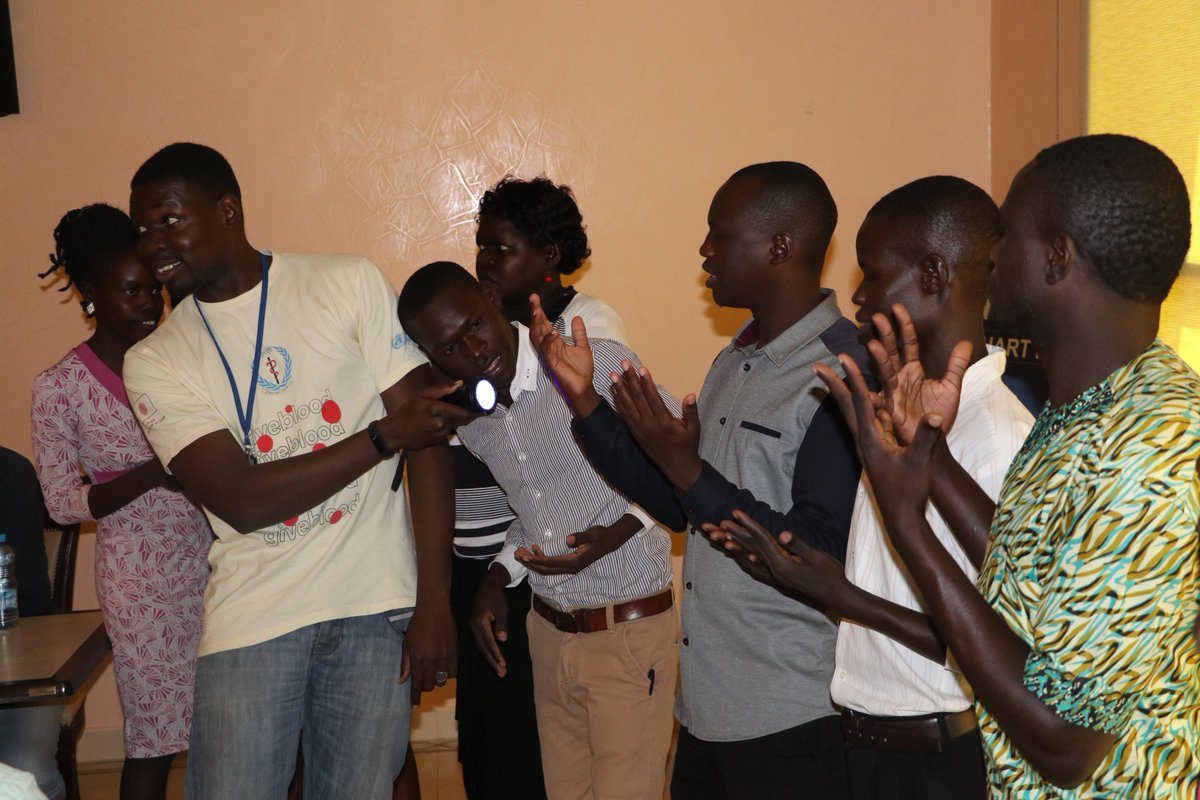 WHOSouthSudan's tweet photo. To detect & safely manage suspected #Ebola case, the #MoH & @WHOSouthSudan trained 40 #healthcareworkers from 20 private #healthcare facilities to enhance their capacity on key #EVD components - #Screening, #Casedetection #Isolation #Reporting, #IPC/WASH & #Referral. https://t.co/cqvUaxHTS5