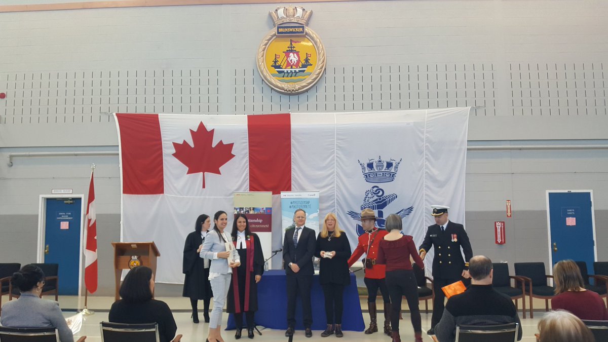 KrayRobichaud's tweet photo. @CitImmCanada @RCN_MRC @hmcs_bru welcome 94 "new" Canadians from 36 different countries to Canada!🇨🇦#MyCitizenship #RCNavy #HMCSBrunswicker https://t.co/A8P4T3IQzG