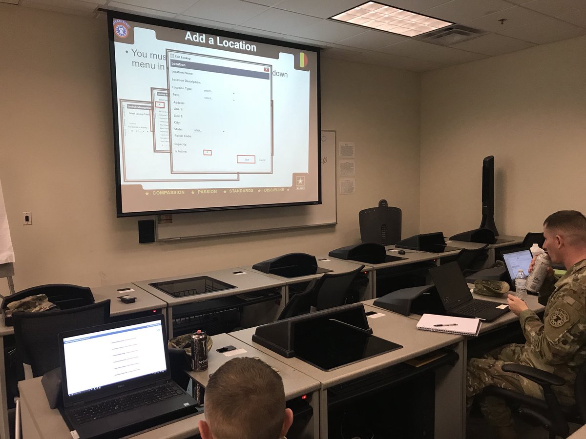 FTWRecruitingCO's tweet photo. SFC Aldrete provides Station Commander’s with Digital Training Management System updates and training at the weekly Station Commander training on Ft. Worth NAS-JRB https://t.co/kPx1FueyAk