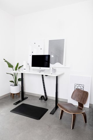 We want see your UPDESK! Mention us using <a href="/UPDESK/">UPDESK</a>, then use #MYUPDESK for a chance to be featured on our page!