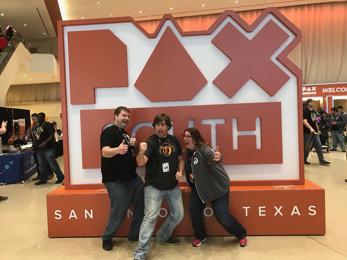 TaurenThinkTank's tweet photo. With ⁦@thebutress⁩ at PAX South 2017 - second panel we did there! #TTTMemories #TTT300 https://t.co/BIKkXjWe4X