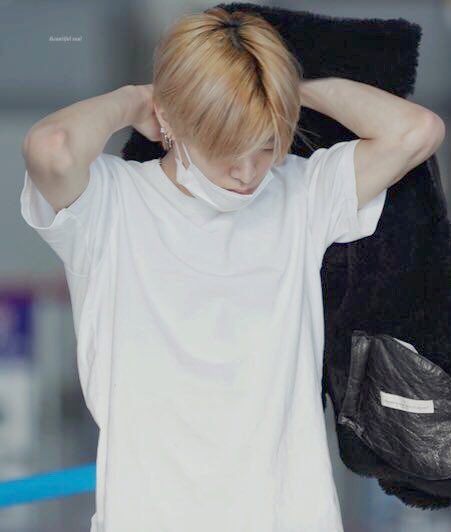 ByutyfulSoul's tweet photo. 190117 JFK 프리뷰 #悠太 #유타 #YUTA

멋있어요 ㅠㅠ https://t.co/Z4Os7aQtEv
