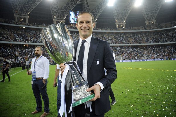 Décimo trofeo de @OfficialAllegri en 5 años con la #Juventus:
4️⃣ de 4️⃣ #SerieA 🏆🏆🏆🏆
4️⃣ de 4️⃣ #CoppaItalia 🏆🏆🏆🏆
2️⃣ de 5️⃣ #SuperCoppaItaliana 🏆🏆
¡Nuestro Mister!
🙌🏳️🏴💪