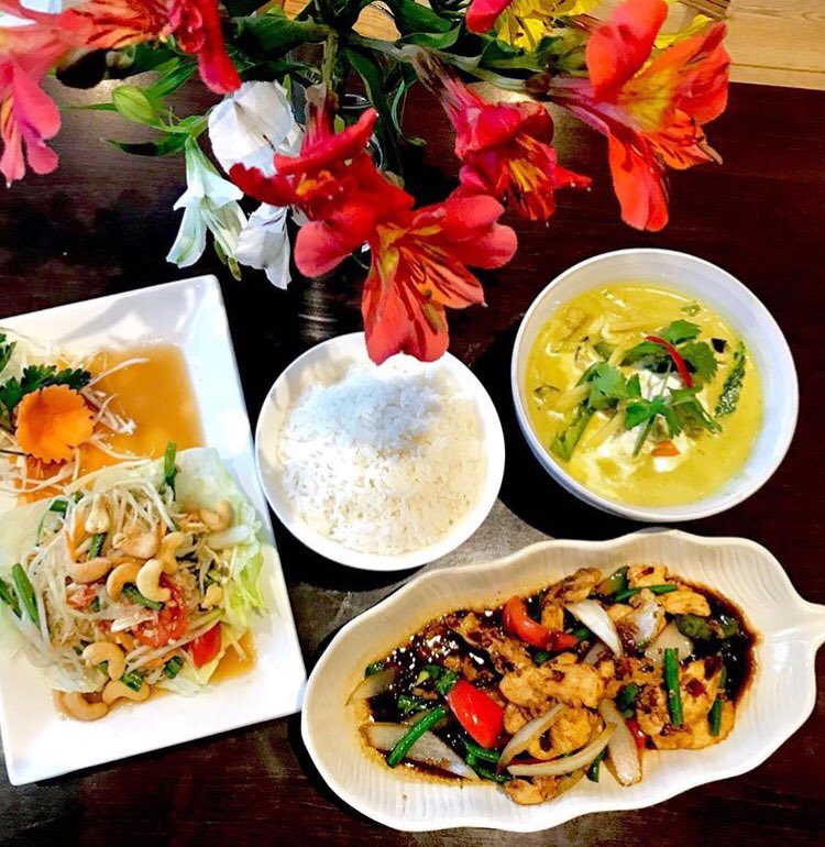 If you ever wondered what heaven looks like... check out these mouth-watering dishes 😍

torthaibistro.co.uk

#Foodies #Chiswick #thaifood