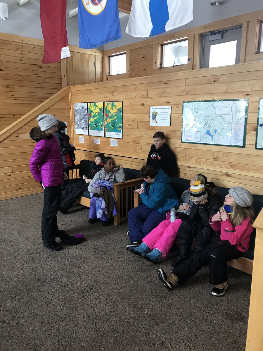WEMSWolfRidge's tweet photo. Settling in for our lunch break at the Forest Ecology Building! #Group2C https://t.co/yuBIkjZ90z