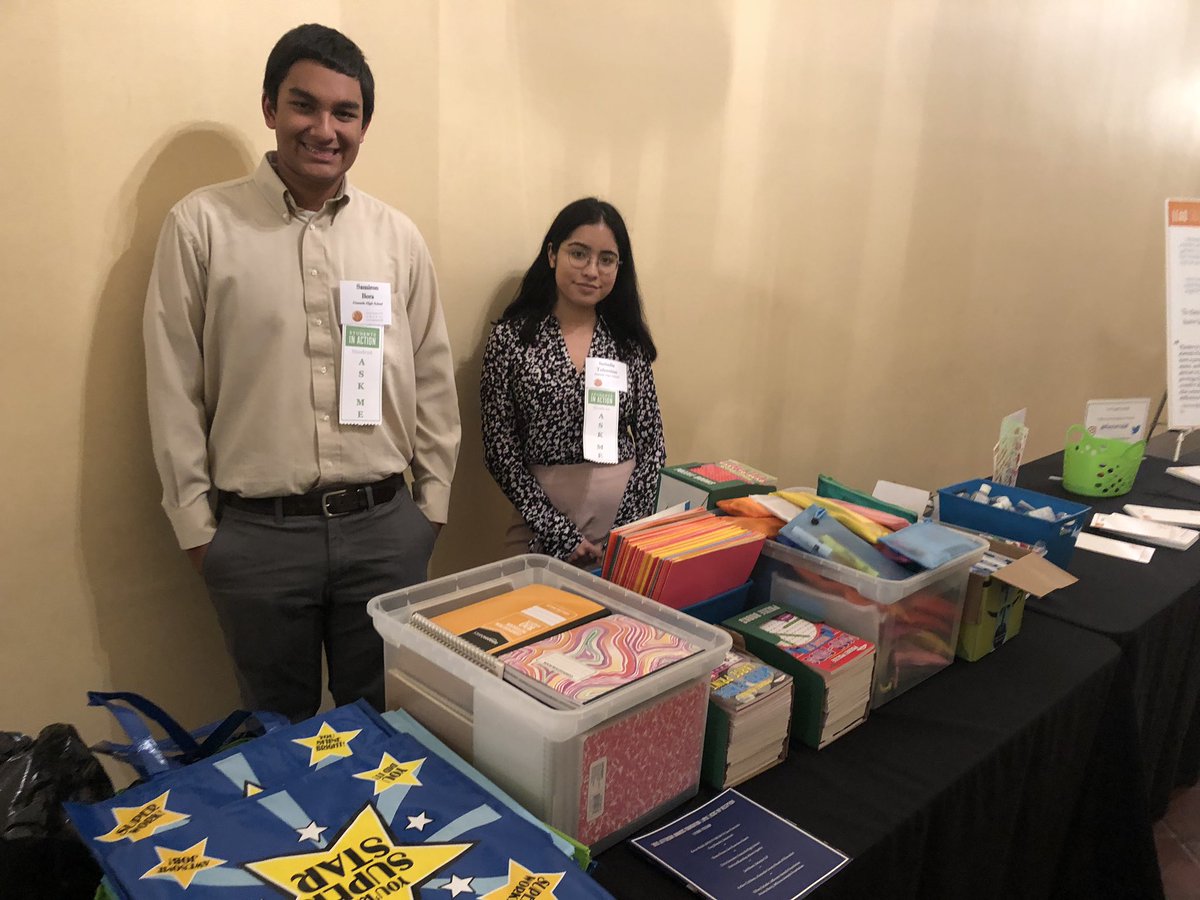AmberLChildress's tweet photo. Thank you to all the Students In Action that attended last night’s @BayAreaJAF awards ceremony!  The Dream Box was definitely a highlight ✨ #multiplygood https://t.co/Zo8QvV9Fjx