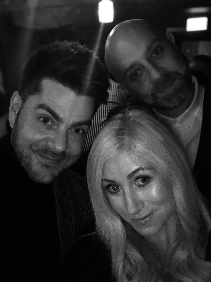 While we still look presentable!! 🤣 #XmasParty @MacandWild @JellybeanAgency @njclancy @neilbrenson #smize