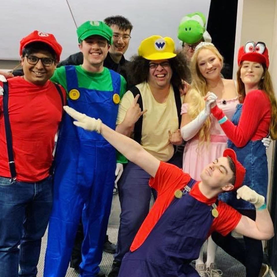 WackyWorldUK's tweet photo. #ThrowbackThursday Repost from @alice_and_the_ewoks
A Halloween well spent! #mario #halloween #wackyworld #princesspeach #luigi #wario #funwithfriends #nightout #totalwipeout #bouncycastle #obstaclecourse https://t.co/d9pIqzhGGG