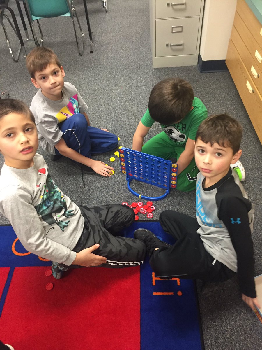 BowenHanson's tweet photo. Thank you to the Koenig family for donating recess games for our classroom!  It makes indoor recess fun🌟. Thank you!!!#bowensbusybees#BME_CMSD https://t.co/ED04yznEIn