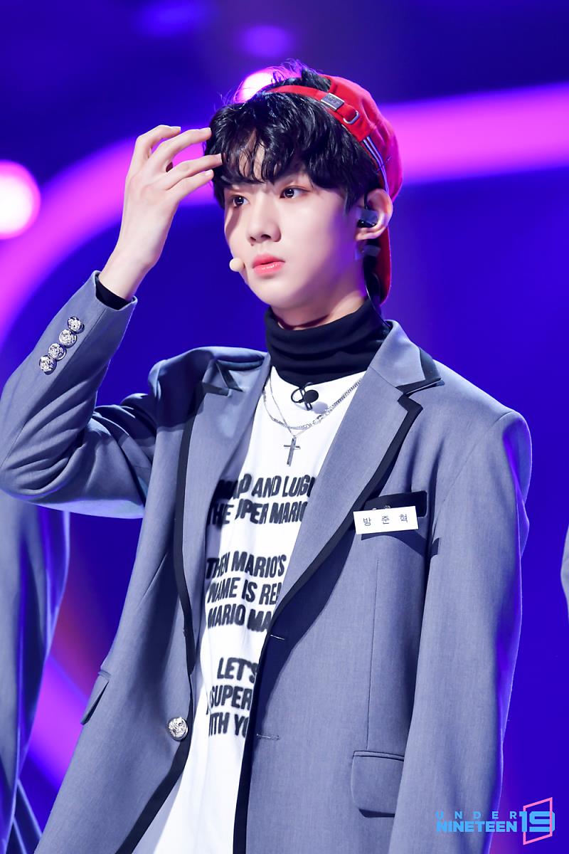 Takiyoongi's tweet photo. Padahal mereka yg aku stan di under 19: '(
Yahhhh, jadi gak srek lagi nonton under 19 #UNDERNINETEEN #Under29 https://t.co/ma2ae52zEH