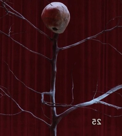 garmonbozie's tweet image. #PubertyChallenge 

me 25 years ago vs me now