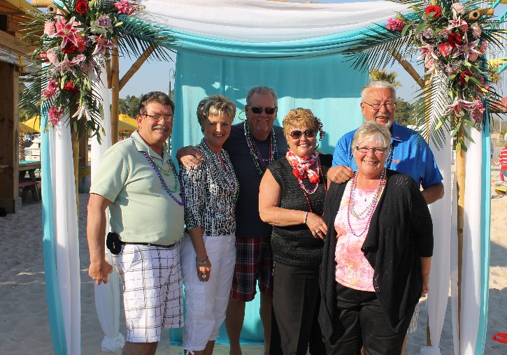 LuLusGulfShores's tweet photo. Our annual Vow Renewal event is February 9th! ππππJoin us here at LuLu's and say "I do" all over again! π Register online! #LoveIsInTheAir #WeddingDayAgain #LuLusLove #LoveBirdsv
https://t.co/mW3sAl6Q0H https://t.co/IqoMOUGiIe