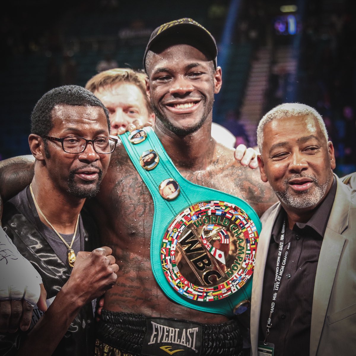 mærkelig Rationalisering blanding BREAKING NEWS: WBC World Heavyweight Champion Deontay Wilder ordered to  defend WBC heavyweight title against Dominic Breazeale - Daily Active