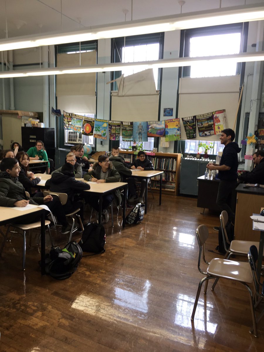 SecondaryStudio's tweet photo. Our College Access for All Initiative continued on Monday with a workshop from Elevate Education! #CA4A #CA4AMS @elevatedUSA https://t.co/RtGQvXwSs6