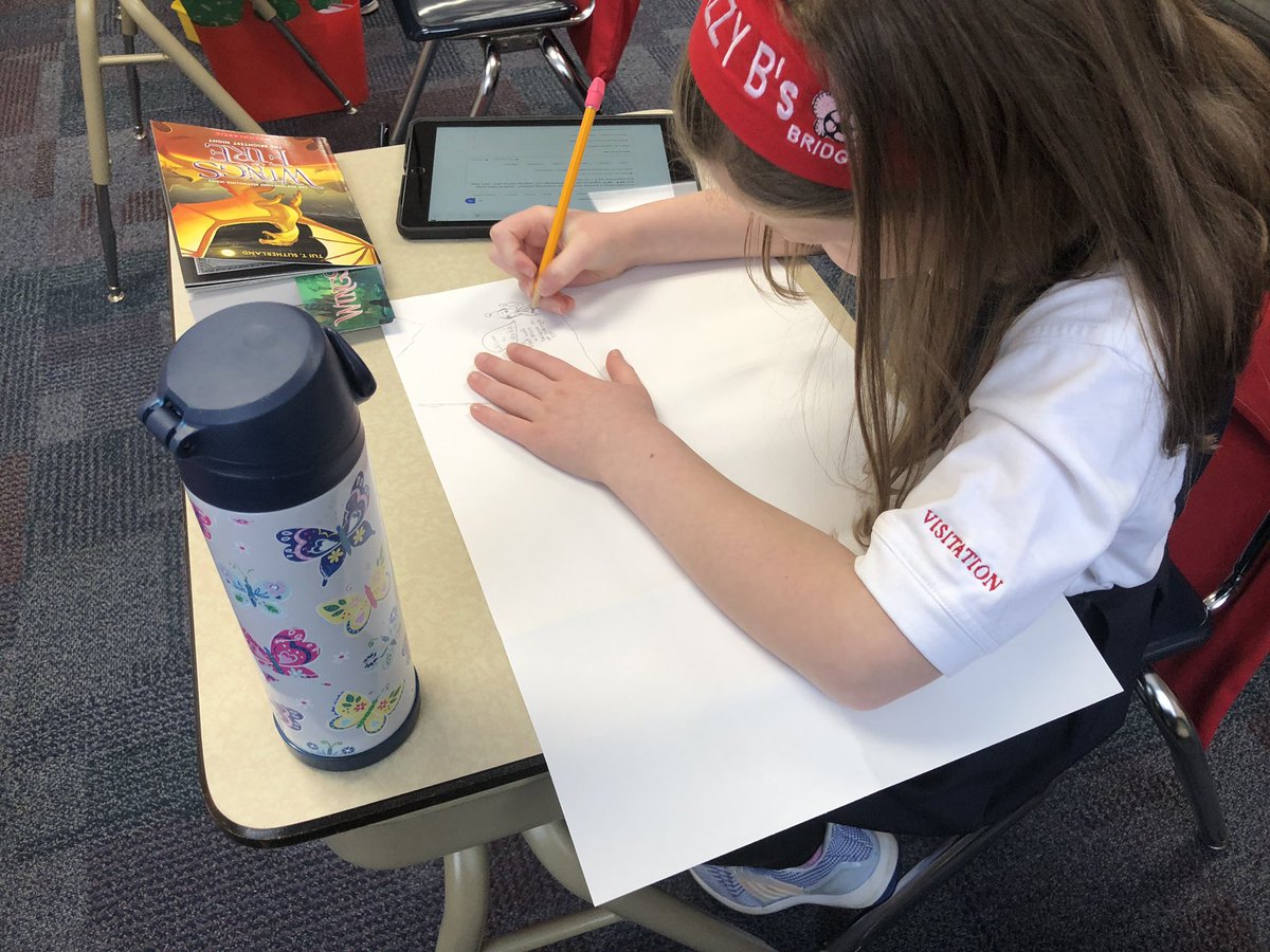 ncooper_edu's tweet image. Ss in @VizThirdGrade busy making their @scratch storyboards for a Social Studies project! #DigLN #GirlsWhoCode #Scratch3 #WeAreVizLS