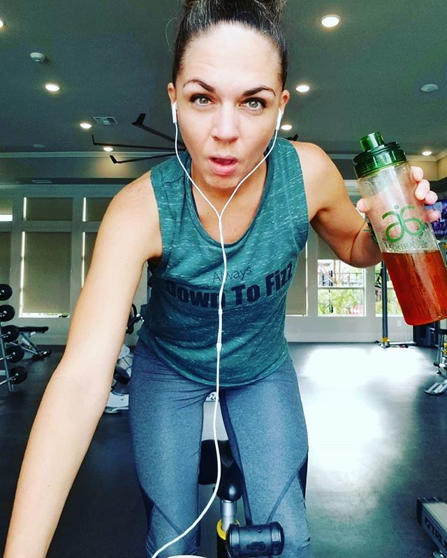 #CramSesh: making changes to my #playlists.
Just me, the #bike, music, and 32oz of water, @arbonne #CompleteHydration #electrolytes, and #Fizz.

#NoShortcuts #NoCheating #AllNatural 
The @arbonne #HealthyLiving #lifetstyle
#Arbonne and #WholeFoodsEating … bit.ly/2QSvmap