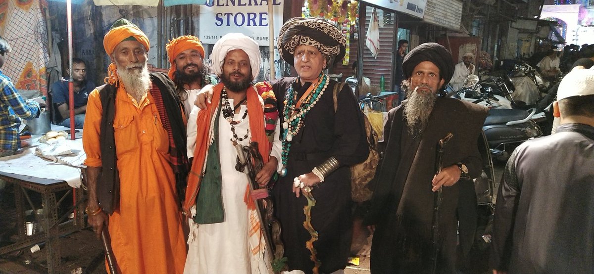 firozeshakir's tweet photo. Documenting the Urus of #HajiAbdurRehmanShahBabaQadri 
And the #Rafaee and #Malangs at 
#Dongri 
I went in my #Aghori avatar 

#Sufism https://t.co/DSeysf0gWf