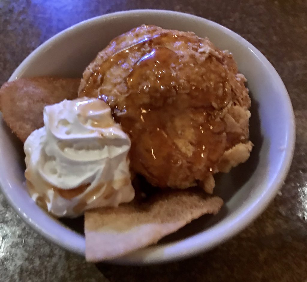 Toasting Food, Wine & Travel tweet media