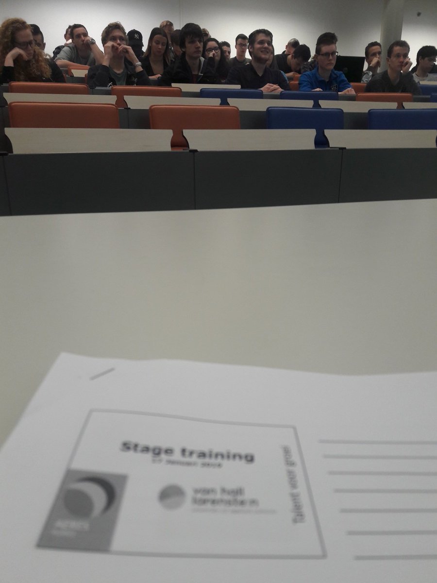 Grote opkomst met dito belangstelling van Land-Water- en Milieustudenten op <a href="/Hogeschool_VHL/">Hogeschool Van Hall Larenstein</a>. Zin luisteren vanmiddag geboeid naar de LinkedIn-training van <a href="/AeresAgree/">Aeres Agree</a> en zijn klaargestoomd voor hun eerste stage.