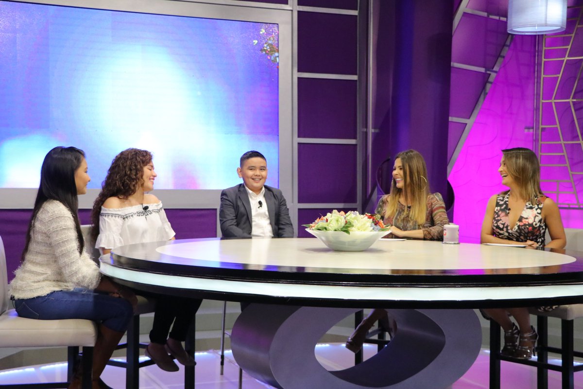 #TemaDelDia Panel de niños/ Cuentan sus experiencias de vacaciones y el pronto regreso a clases 😌

* Gema Barahona, 14 años (9° Grado)

* William Hernández, 13 años (7° Grado)

* Michelle Hernández, 16 años (2 año de bachillerato)
