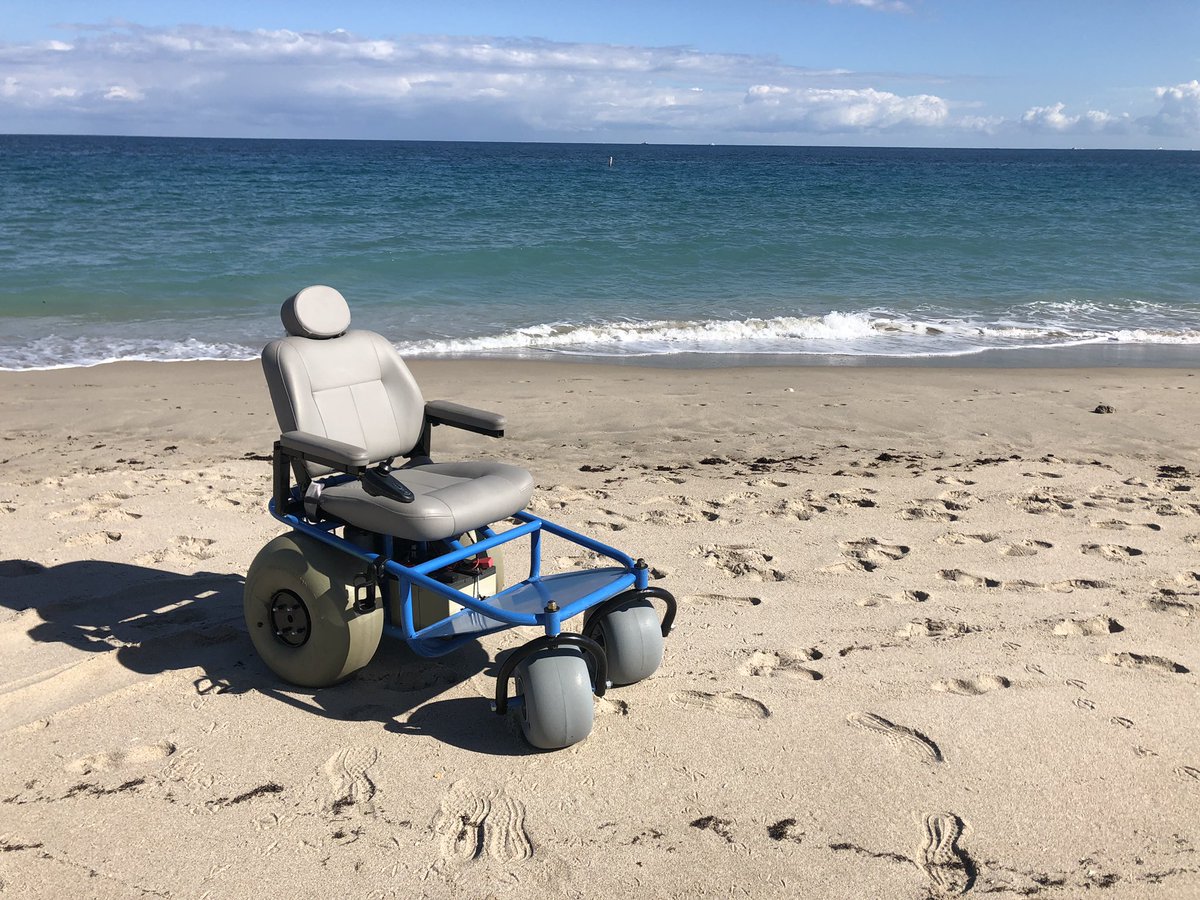 BeBeachFree's tweet photo. Clear day on the sand and the water! #beachwheelchairs #beachfreedom #travel #accessibility https://t.co/FL0aWNTkk9