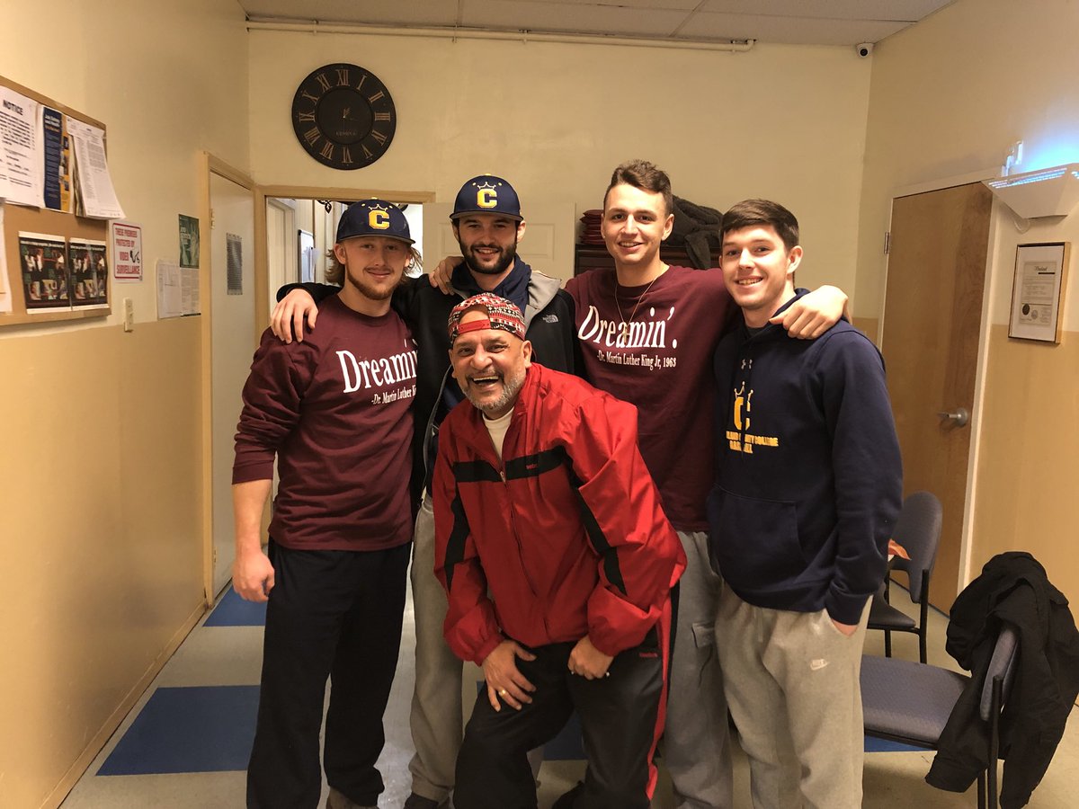 GoRCDukes's tweet photo. Members of the Dukes Baseball team assisting at the @SalvationArmyUS! #CCCMLKServiceDays2019 https://t.co/sooZP7PNsl