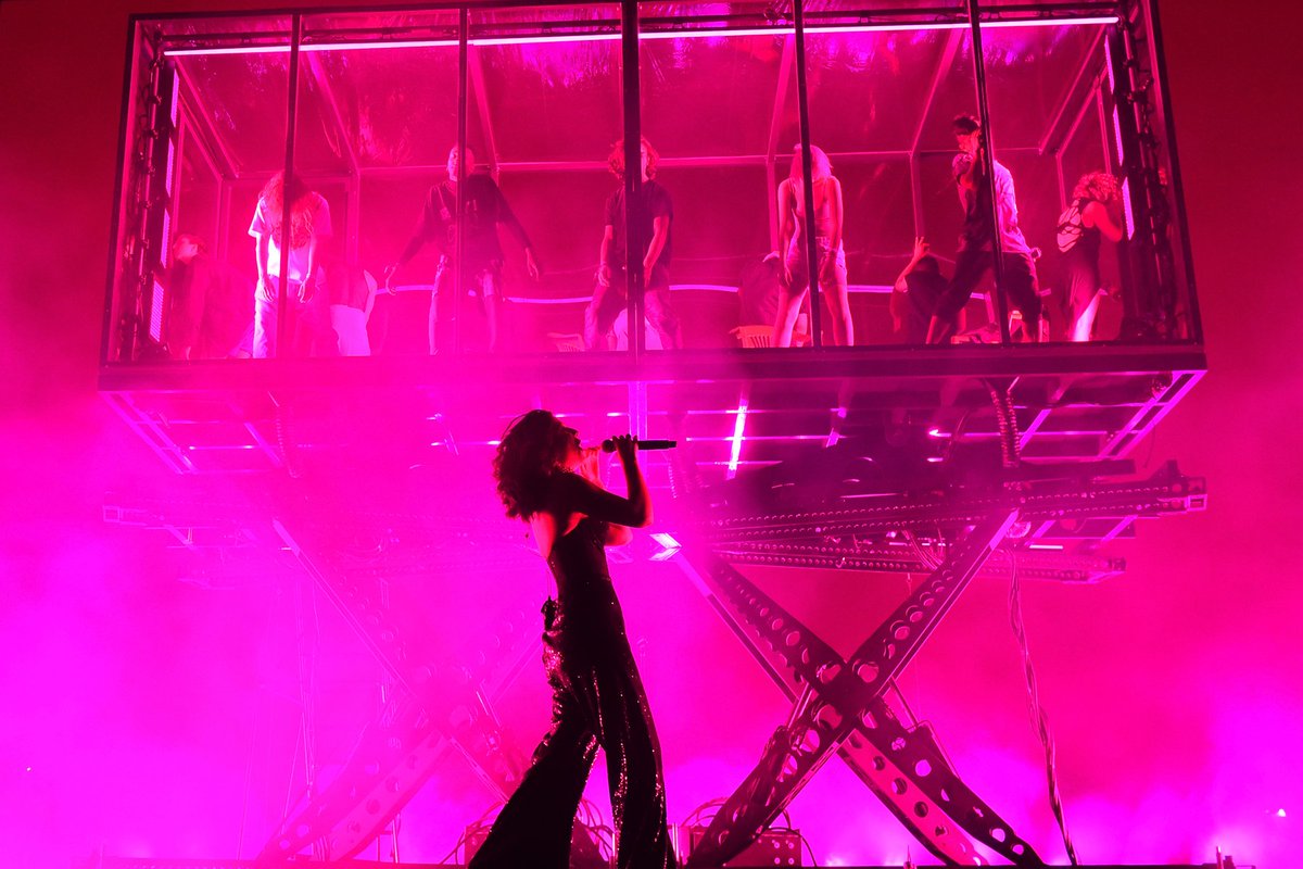 The Difference Between Flattery &amp; Stealing, The Lorde &amp; Kanye Debacle

oboypress.com/single-post/20…

#lorde #kanye #hype #trending