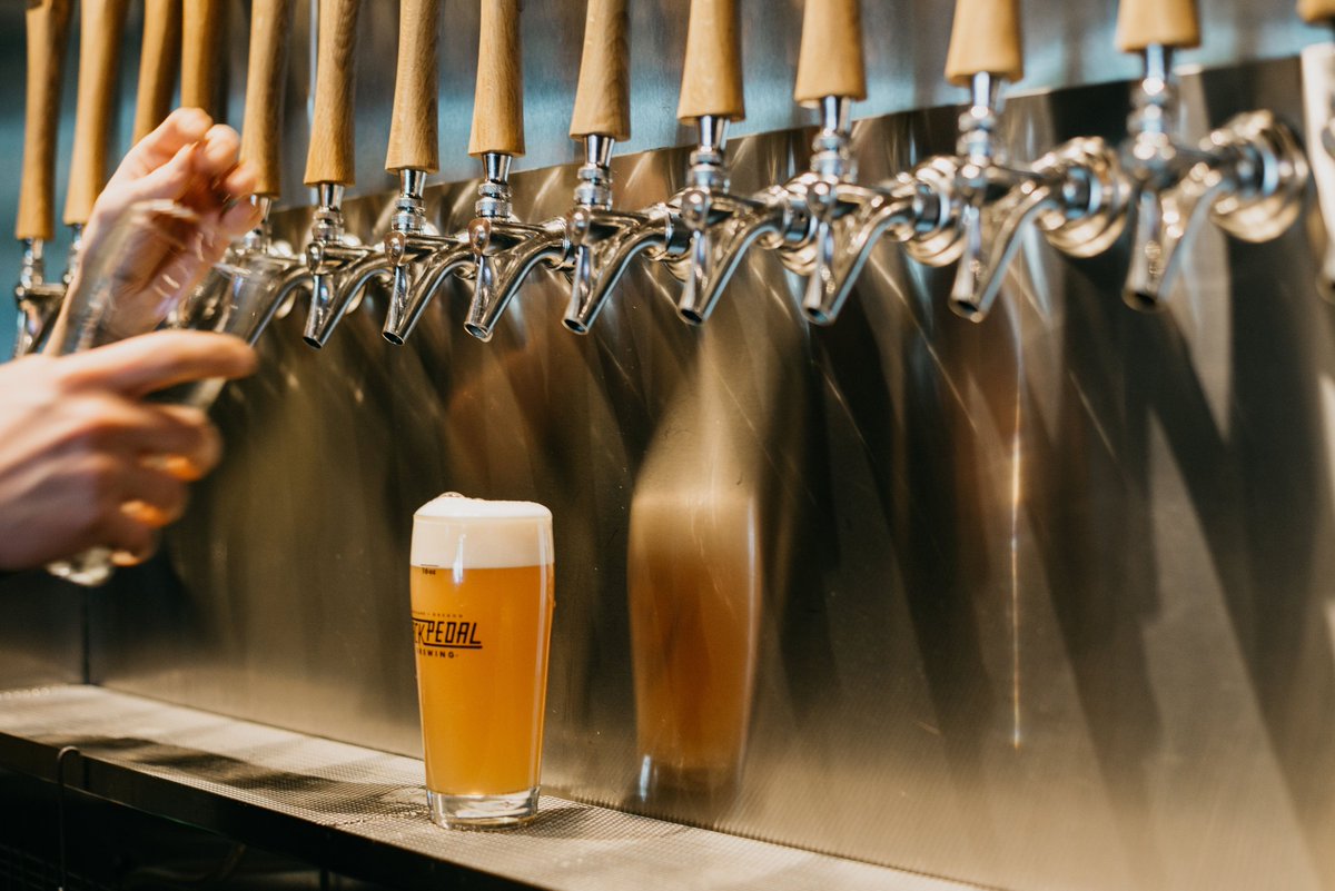 BrewCyclePDX's tweet photo. #thirstythursday anyone? https://t.co/Dw3kmpOVrY