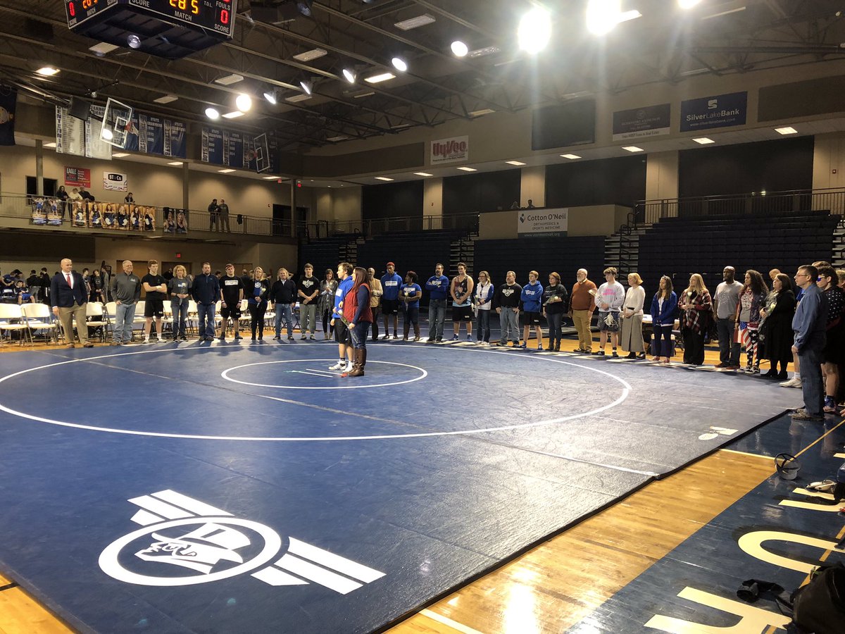 WRHS Senior Night!
Thank you 2018-19
Wrestlers. Thank you parents for all you do to support your athlete and the WRHS Wrestling Program!!