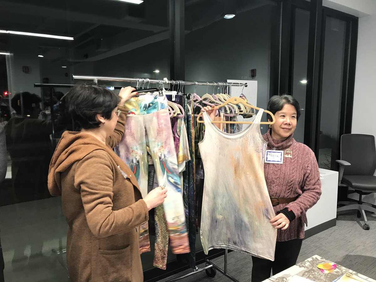 tinaadolfsson's tweet photo. Style, wearable art, limited editions, fabulous patterns and comfortable leggings, tanks, dresses ....
IG Moda by artist and designer @IrinaGorbman
💃👗
#MIN118 at @Workbar in Burlington https://t.co/5PDeULPMFy