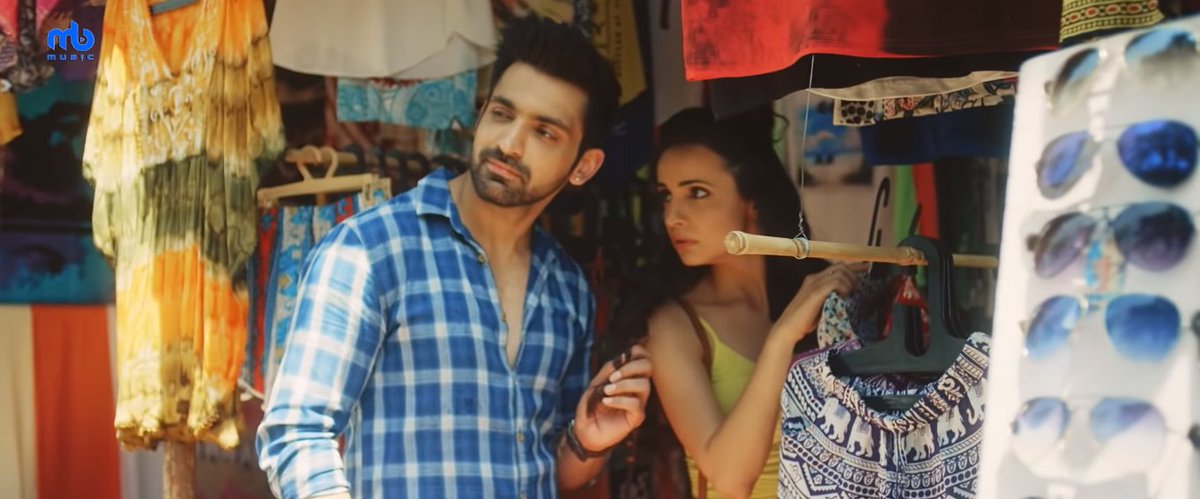 EbtehalAkef's tweet photo. Can't get over with #MainJaandiyaan
Heart touching, simple and beautiful song
Outstanding chemistry #SanJit both of u were so cute♥️🙈
Everything's just PERFECT 🔥
AND WHAT A GORGEOUS LADY U R SANAYA
- Most beautiful clip ever♥️ I need part 2🙏
#SanayaIrani @arjitaneja @meetbros https://t.co/S3QvmeLizz