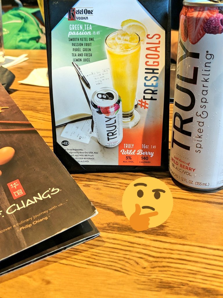 NavigatingSarah's tweet photo. Hey @PFChangs, you should update your tables stands. I thought I was getting 16oz, but I got a 12oz. &amp; was still charged for a 16 oz.  #falseadvertising #tampaairport https://t.co/wyQKVncyDq