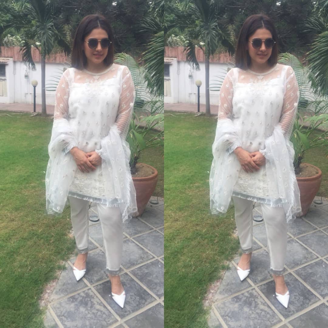 StarbuzzPk's tweet photo. Sanam Jung Love White
#pakistani #celebrity #beauty #host #morningshow #nowquit #cute #actress #drama #sanamjung #sanam #starbuzzpk #lovewhite https://t.co/8fasn52oPb