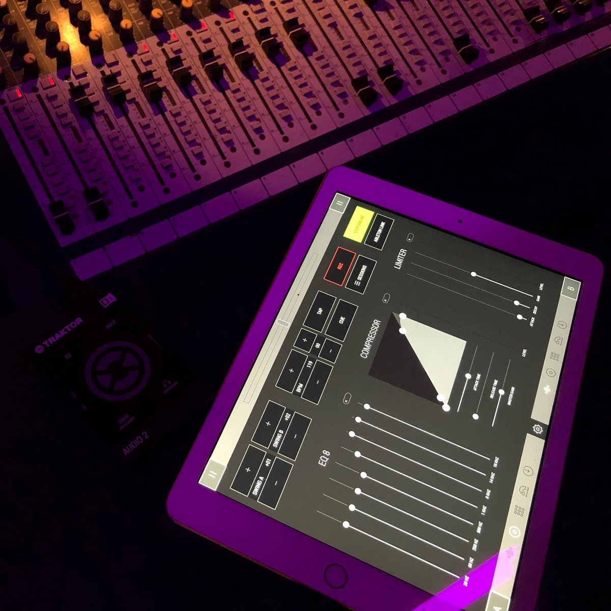 Loopseque's tweet image. #loopseque8 #iOS #iPad #traktor