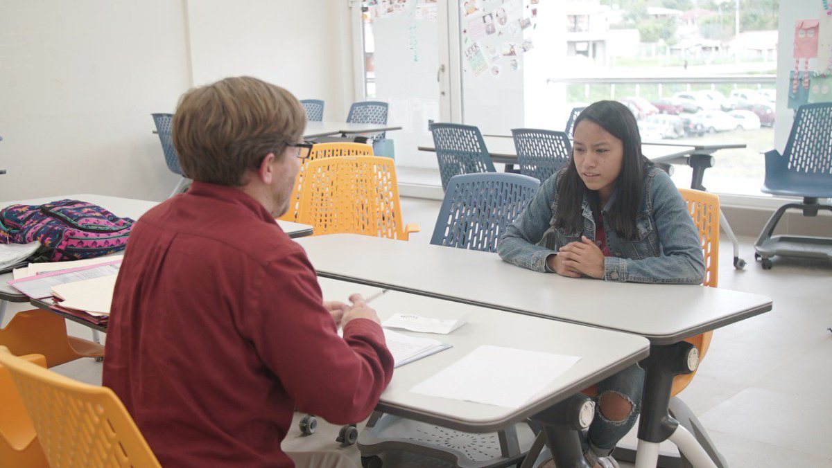 UNAEcuador's tweet image. #ProgramasUNAE Realizamos el proceso de selección de lxs estudiantes de las diferentes instituciones educativas, que postularon a la beca #AccessProgram.
