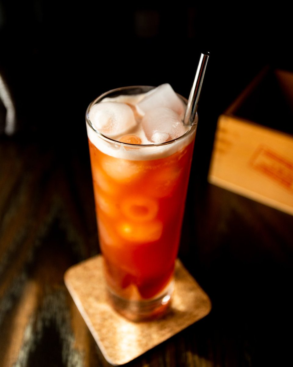 The Endless Summer – A Negroni Takes a Beach Vacation themixlab.wordpress.com/2019/01/17/the…