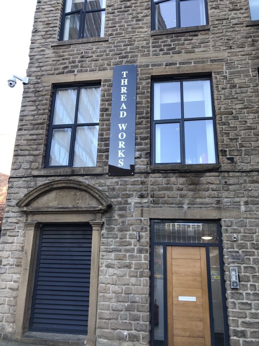 ZestforPrint's tweet photo. We did a truly freezing install today in Huddersfield. Raised white acrylic letters on gloss black Dibond aluminium and fixed to the wall on stainless steal barrel fixings. @BNI_Terriers https://t.co/EALIGk0y9a