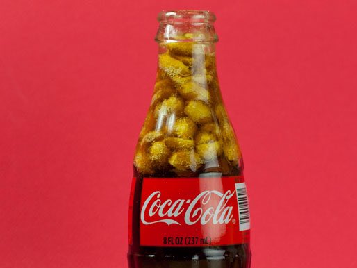 mickru79's tweet photo. #HaveACokeAndA handful of peanuts - has anyone else tried this crazy combo? https://t.co/Gg5Z6c1CqP