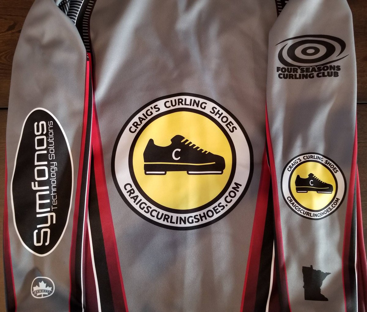 CurlingShoes's tweet image. Curling Widow sale!!  You betcha!! Craig is playing in the Minnesota Clubs in Eveleth, so it&apos;s time for a sale. $15 off with coupon code &quot;bonspielwidow&quot; is valid through Jan 25! Good Curling! 

P.s. if you&apos;re in Eveleth this weekend give Craig a hug from me ;-)
