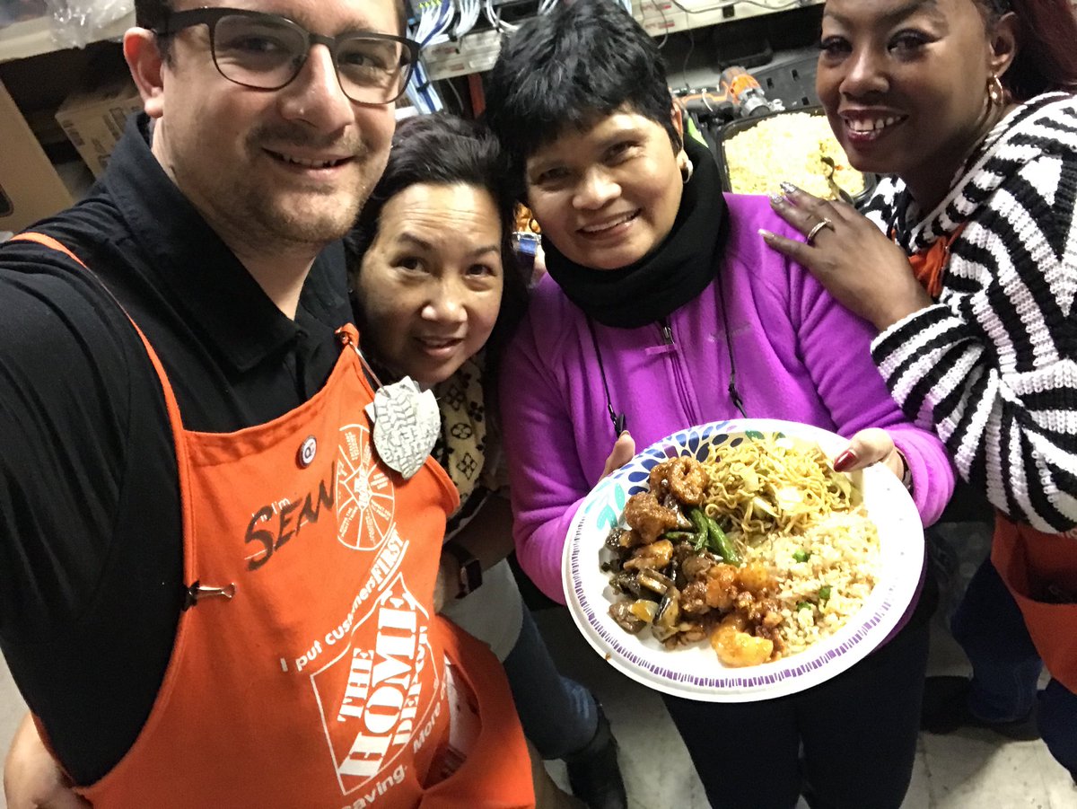 Team 643 El Cerrito celebrating our outstanding Front end recoveries in 2018! $342,000 with three weeks left!!! I feel blessed every single day to work with this outstanding team! #WENOTMEat643 #bestfrontendinthegame  #firsttweet <a href="/flip_garcia/">Felipe Garcia</a> <a href="/MikeMcBrideD49/">Mike McBride</a> <a href="/steveknott020/">بيع وتقسيط جولات</a>