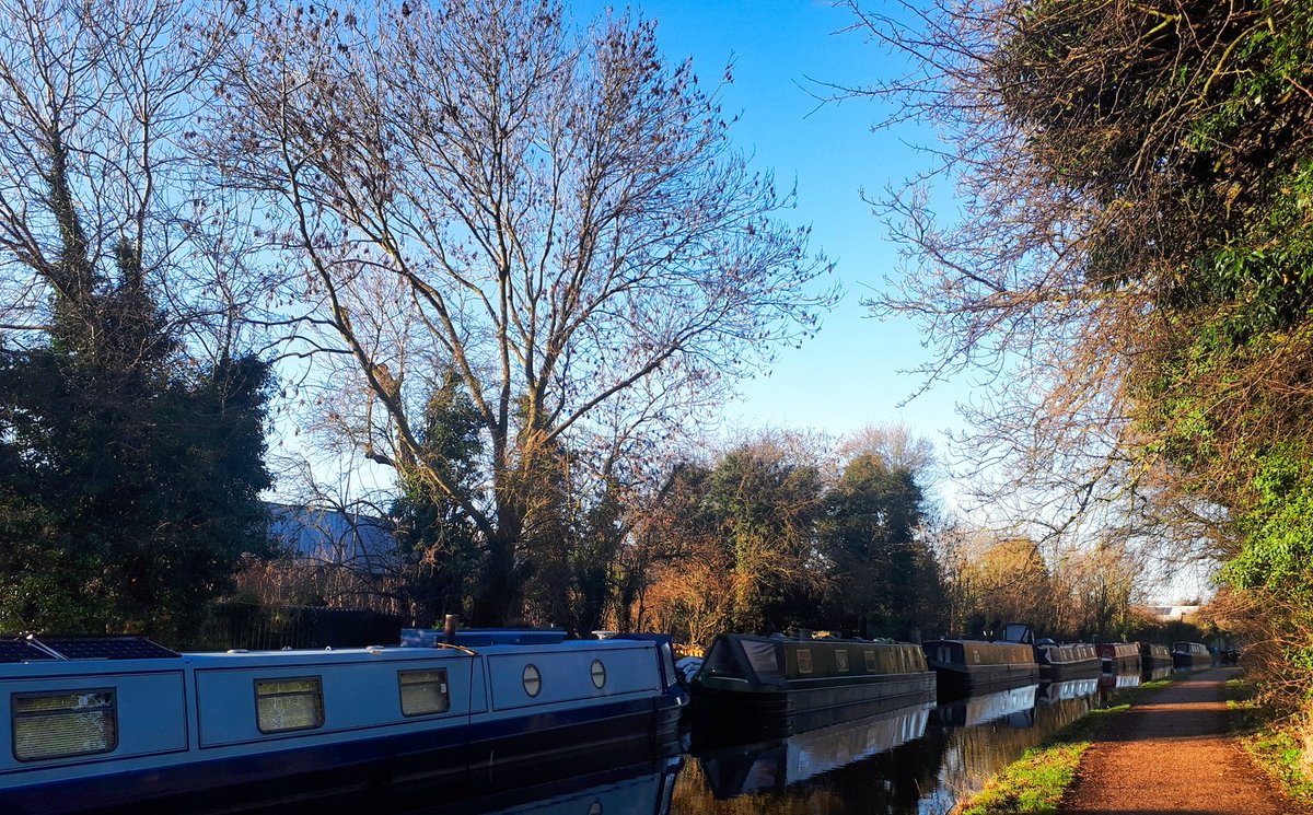 gigglesther's tweet photo. #100HappyDays 56: When your earworm is epic, the day is beautiful, everything comes together and you can't help but feel content and happy #REDJanuary #LoveCyclingWM #ridetherapy
https://t.co/seLoTVKmpQ https://t.co/2YSYDwrv4j