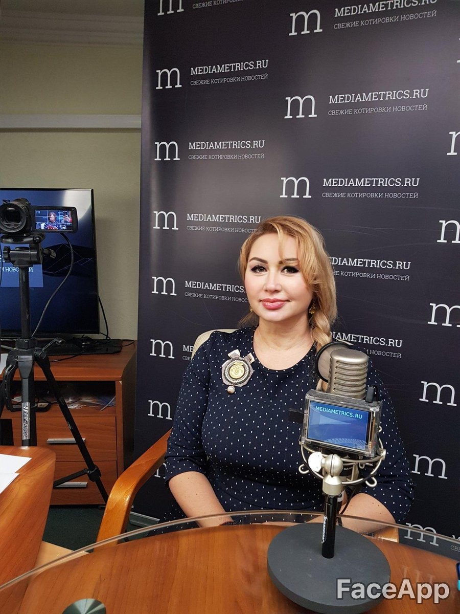 super9093's tweet image. У нас прошел первый эфир на канале программы #бизнеснакаблуках  #mediametrics